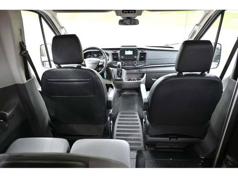 Used 2022 Ford Transit 350 XL image 25