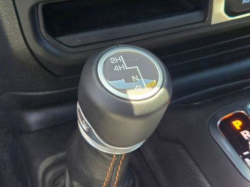 Used 2021 Jeep Wrangler Unlimited Sahara AWD/4WD image 20