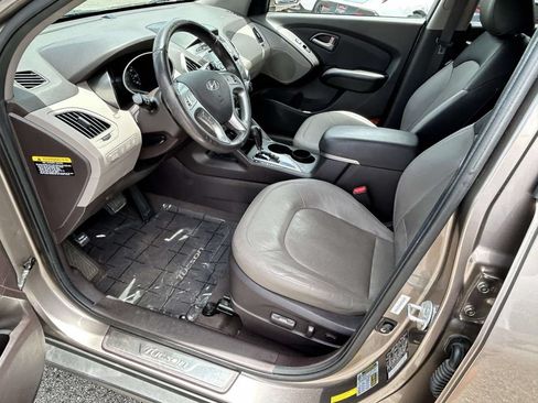 Used 2023 Subaru Outback Wilderness AWD/4WD image 32