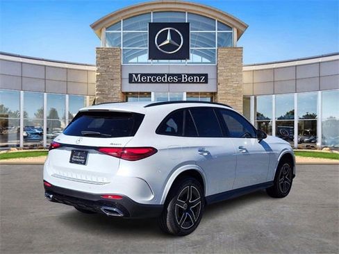 Used 2026 Mercedes-Benz GLC 300 GLC 300 image 4