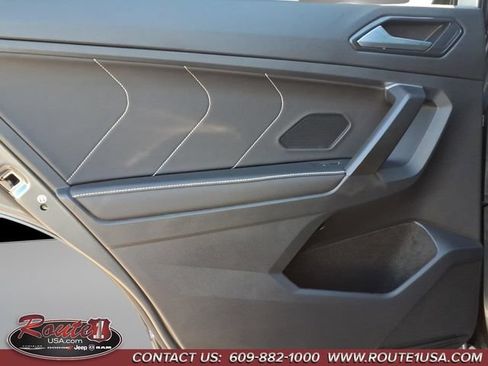 Used 2023 Volkswagen Tiguan SE R-Line FWD image 20