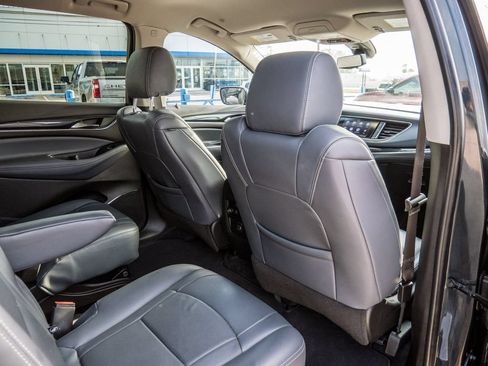 Used 2021 Buick Enclave Essence FWD image 78