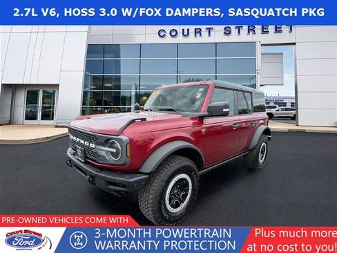 Certified 2025 Ford Bronco Badlands AWD/4WD image 1