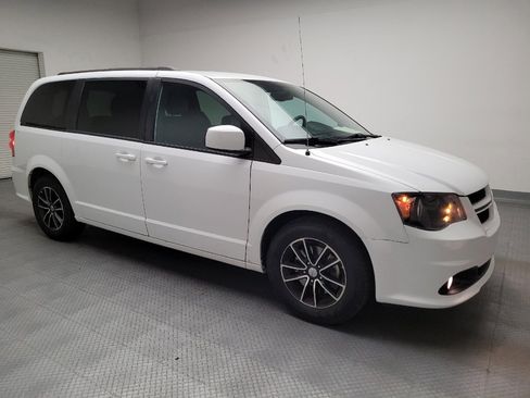 Used 2018 Dodge Grand Caravan GT image 11