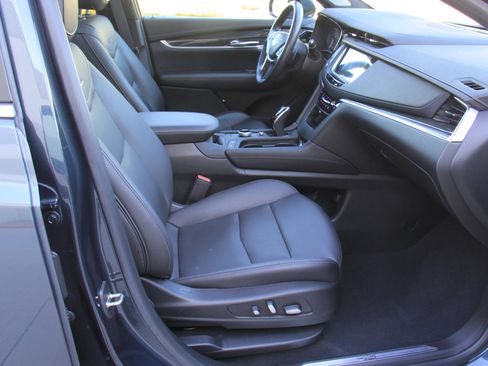 Used 2021 Cadillac XT5 Premium Luxury image 27