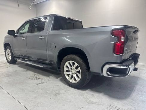 Used 2020 Chevrolet Silverado 1500 LTZ w/ LTZ Premium Package AWD/4WD image 8