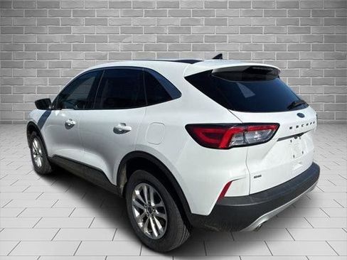 Certified 2022 Ford Escape SE w/ Convenience Package image 5