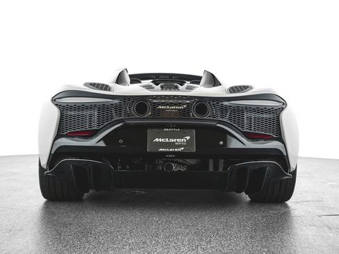 Used 2025 McLaren Artura Spider RWD image 41
