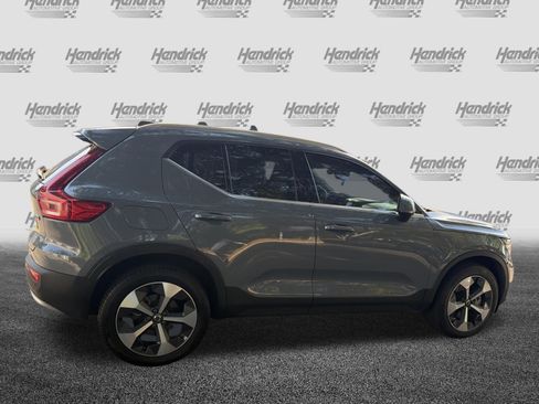Certified 2023 Volvo XC40 B5 Plus w/ Protection Package Premier AWD/4WD image 11