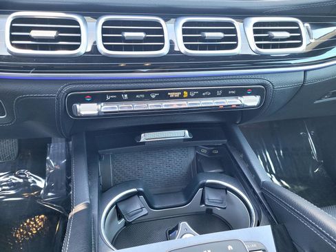 Used 2024 Mercedes-Benz GLE 450 4MATIC image 26