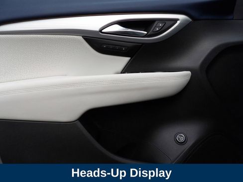 Used 2025 Buick Envision Avenir AWD/4WD image 10