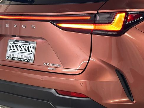 New 2026 Lexus NX 350h AWD w/ Premium Package image 8