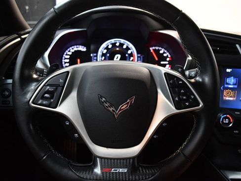 Used 2019 Chevrolet Corvette Z06 RWD image 35