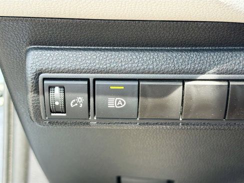 Used 2026 Toyota Corolla LE image 20