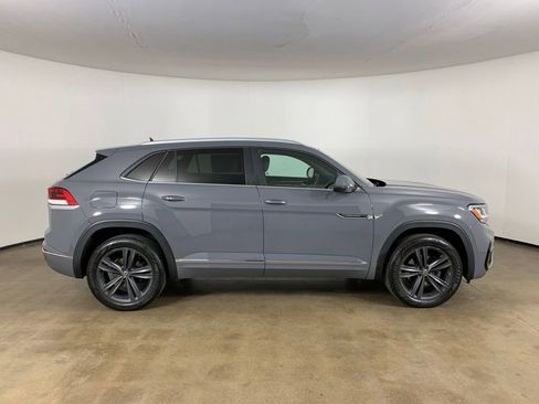 Used 2020 Volkswagen Atlas Cross Sport SE AWD/4WD image 7