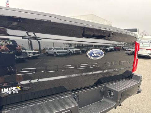 Used 2024 Ford F250 Lariat w/ Lariat Ultimate Package image 34