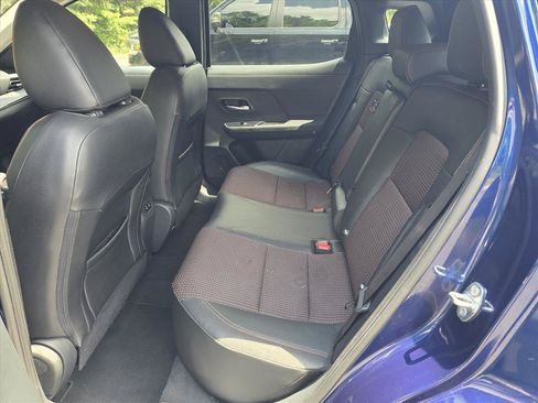 Used 2025 Nissan Kicks SR FWD image 11