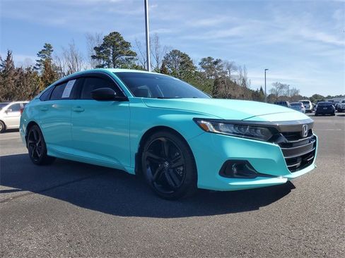 Certified 2022 Honda Accord Sport image 3