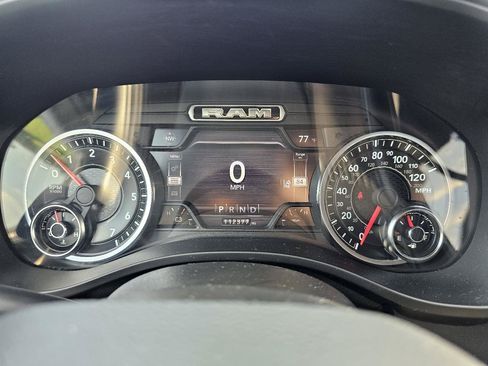 Used 2021 RAM 1500 Big Horn AWD/4WD image 39