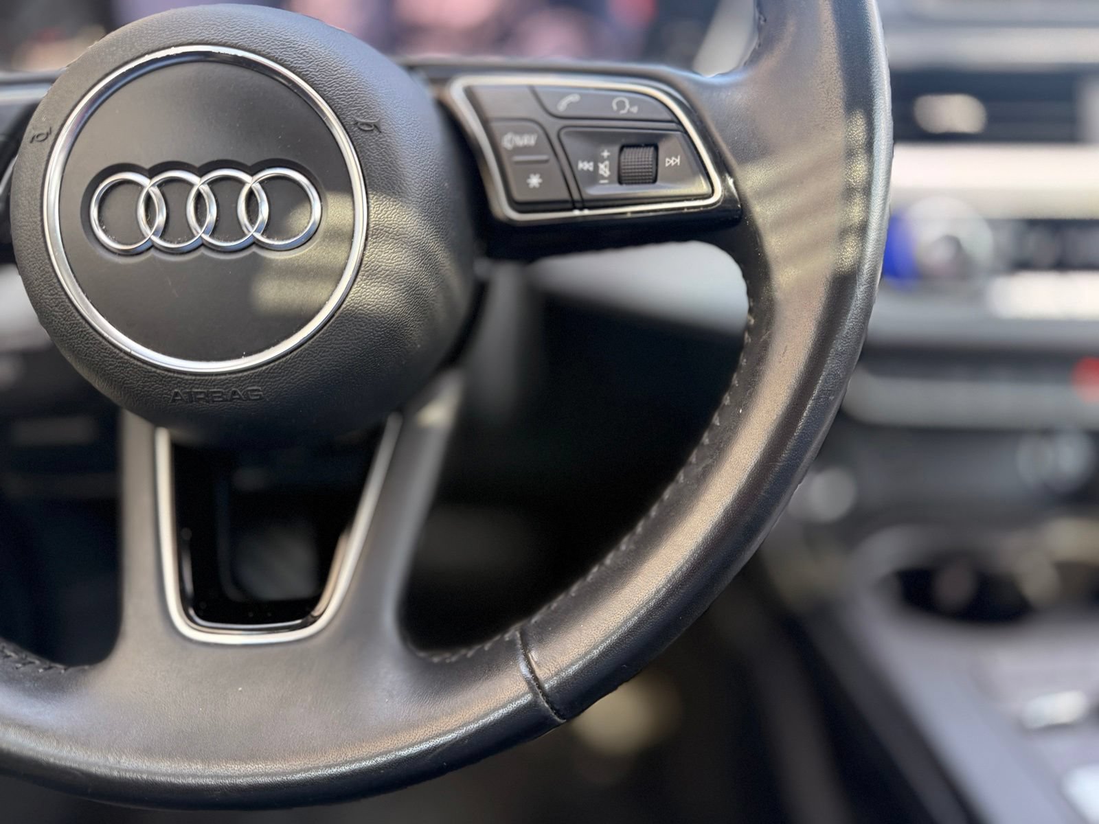 Used 2018 Audi A4 2.0T Premium Plus w/ Premium Plus Package AWD/4WD image 27