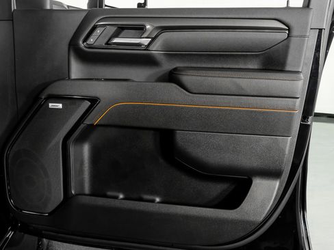 Used 2025 GMC Sierra 2500 AT4 w/ AT4 Premium Plus Package image 51