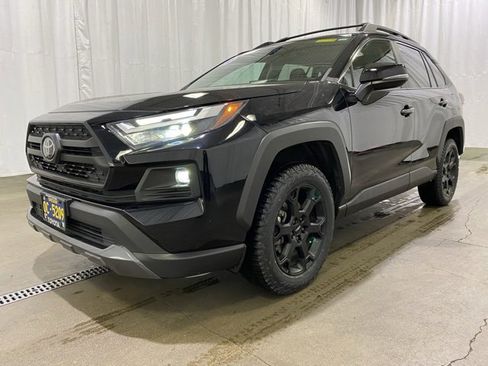 Certified 2022 Toyota RAV4 TRD Off-Road image 25