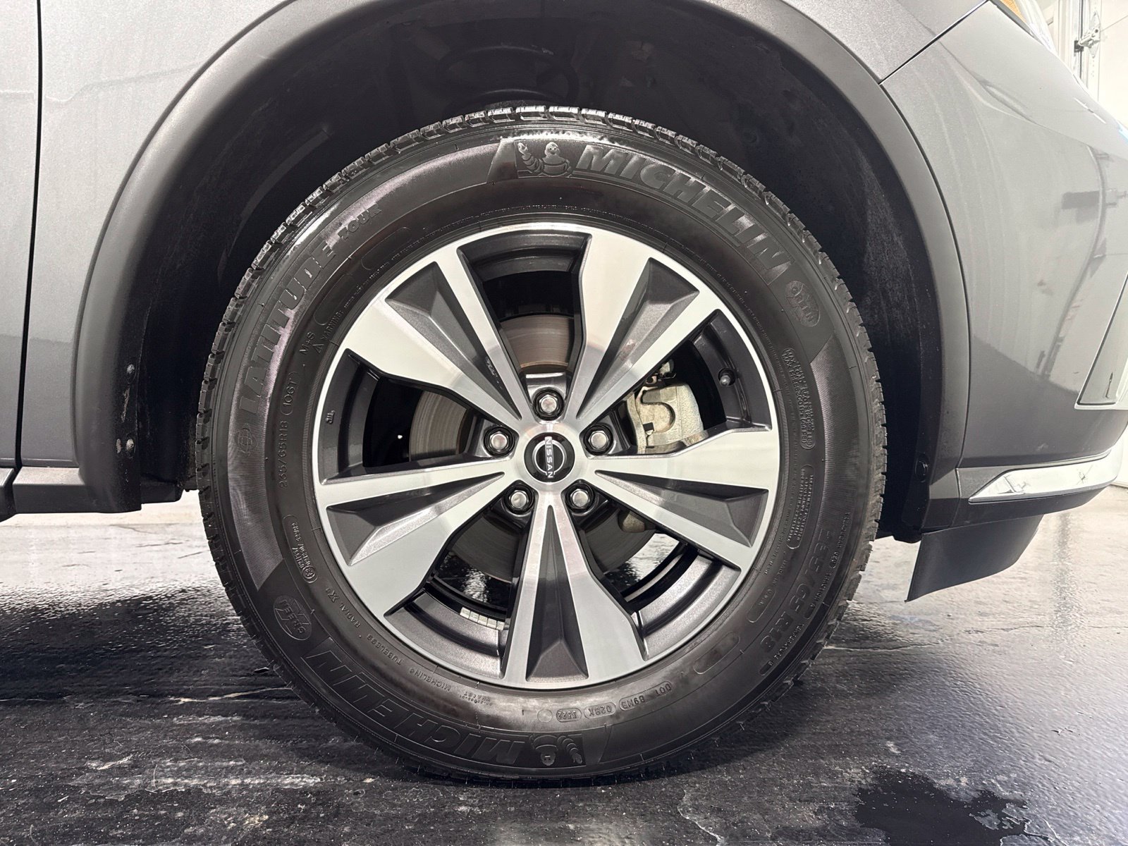 Used 2023 Nissan Murano SV FWD image 11