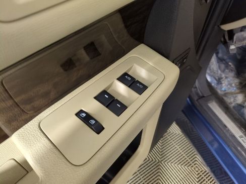 Used 2018 Ford Flex Limited w/ Equipment Group 301A image 14