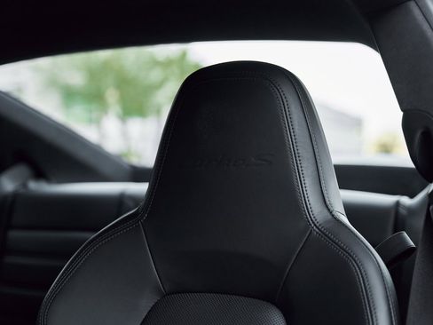 Used 2021 Porsche 911 Turbo S image 38