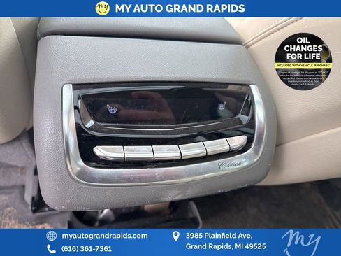 Used 2022 Cadillac XT6 Premium Luxury w/ Technology Package image 23