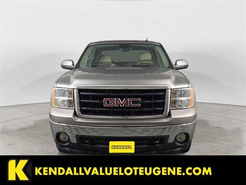 Used 2008 GMC Sierra 1500 SLT w/ SLT Preferred Package image 8