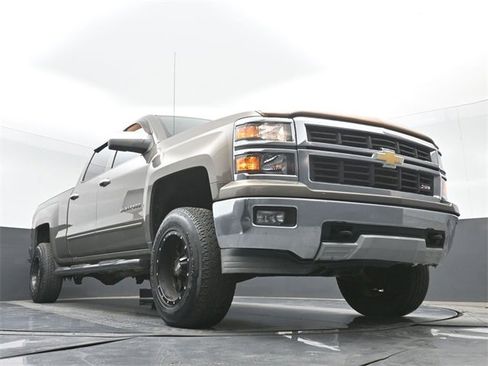 Used 2015 Chevrolet Silverado 1500 LT w/ All Star Edition image 38