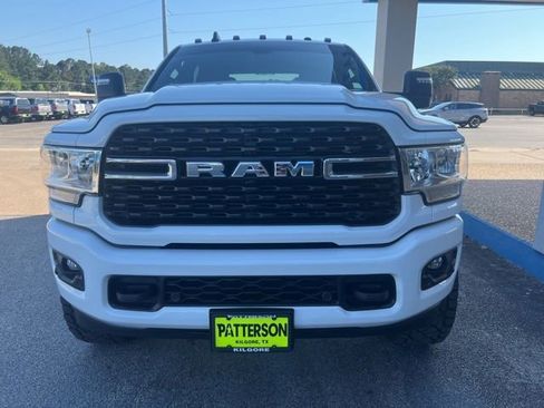 Used 2024 RAM 2500 Lone Star w/ Sport Appearance Package AWD/4WD image 4