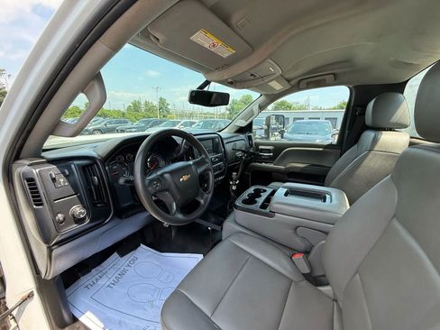 Used 2018 Chevrolet Silverado 3500 W/T w/ WT Convenience Package image 8