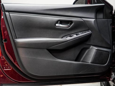 Used 2024 Nissan Sentra SV image 30