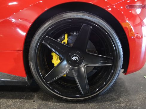 Used 2019 Ferrari 488 Spider RWD image 12