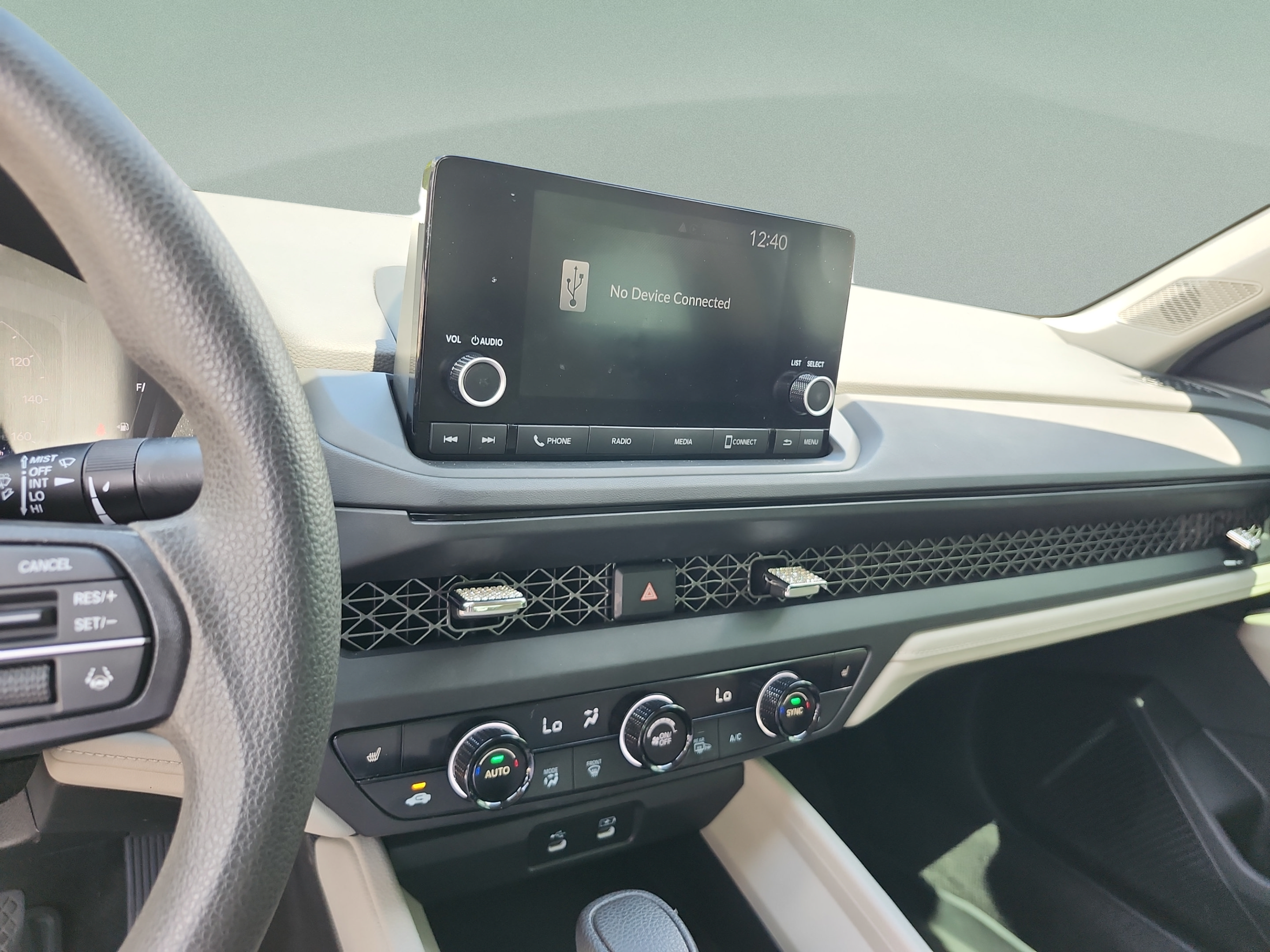 Used 2024 Honda Accord EX image 12