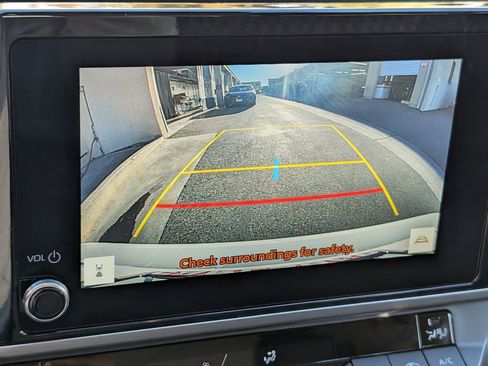 Used 2026 Toyota Camry LE image 6