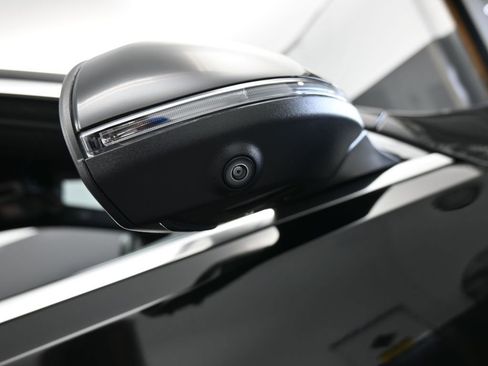 Used 2022 Mercedes-Benz C 300 Sedan w/ Exclusive Trim Package image 47