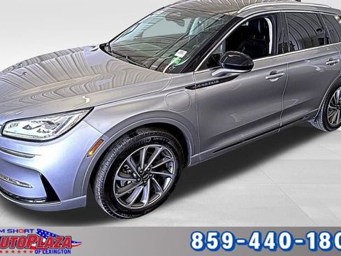 Used 2024 Lincoln Corsair Grand Touring image 2