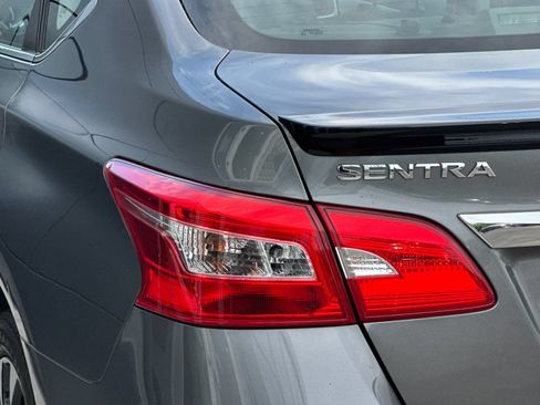 Used 2018 Nissan Sentra S w/ S Midnight Style Package FWD image 23