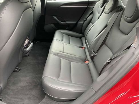 Used 2022 Tesla Model S image 16
