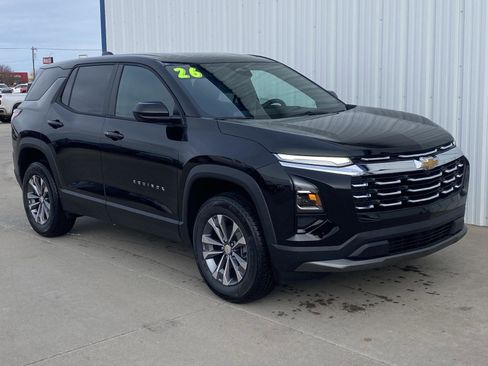 New 2026 Chevrolet Equinox LT w/ Convenience Package II image 3