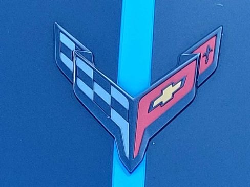 Used 2021 Chevrolet Corvette Stingray Premium Conv w/ Z51 Performance Package RWD image 12