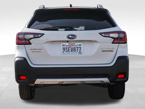 Used 2025 Subaru Outback Touring XT AWD/4WD image 6