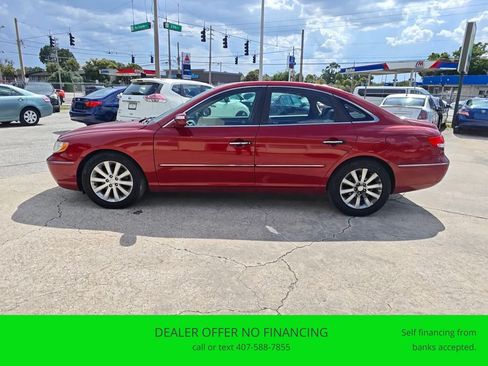 Used 2010 Hyundai Azera Limited w/ Navigation Pkg 3 FWD image 2