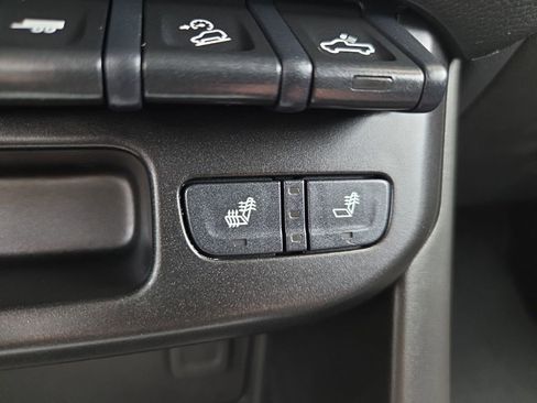 Used 2022 Chevrolet Colorado ZR2 AWD/4WD image 45