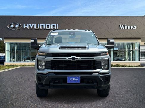 Used 2024 Chevrolet Silverado 2500 Custom w/ Custom Value Package AWD/4WD image 6