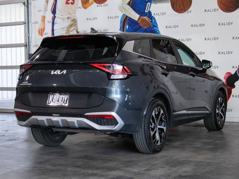 Used 2024 Kia Sportage EX image 25