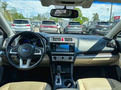 Used 2016 Subaru Outback 3.6R Limited AWD/4WD image 20